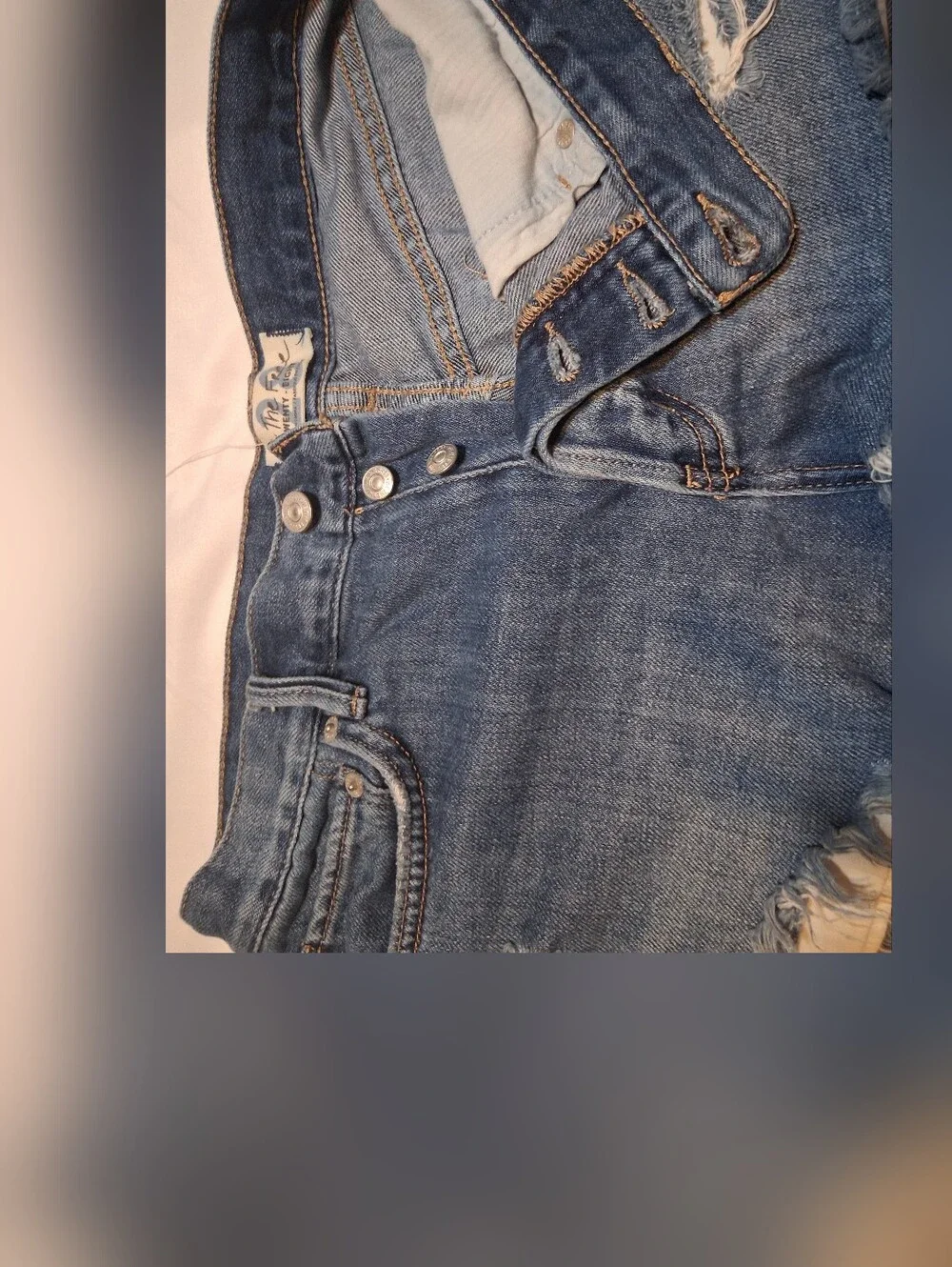 We The Free Distressed Denim Cut-Off Shorts  (free people) - Size 28